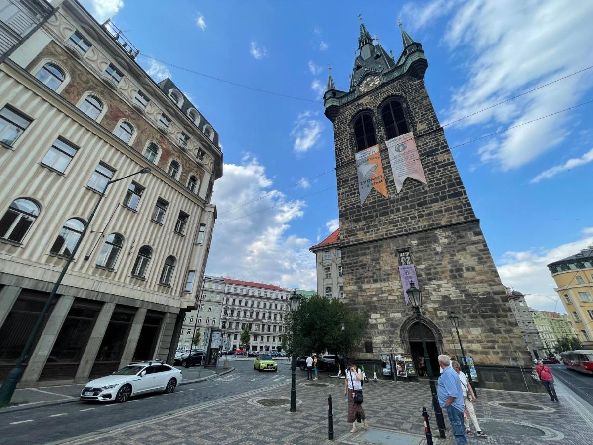 Grand Viceroy Apartments - Gothic Tower View Prag Exterior foto